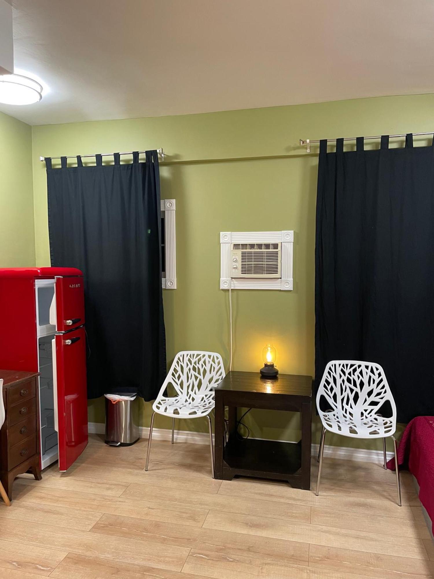 Private Room W/ Private Full Bathroom & Wifi & Ac & Shared Kitchen In Los Angeles Exterior foto