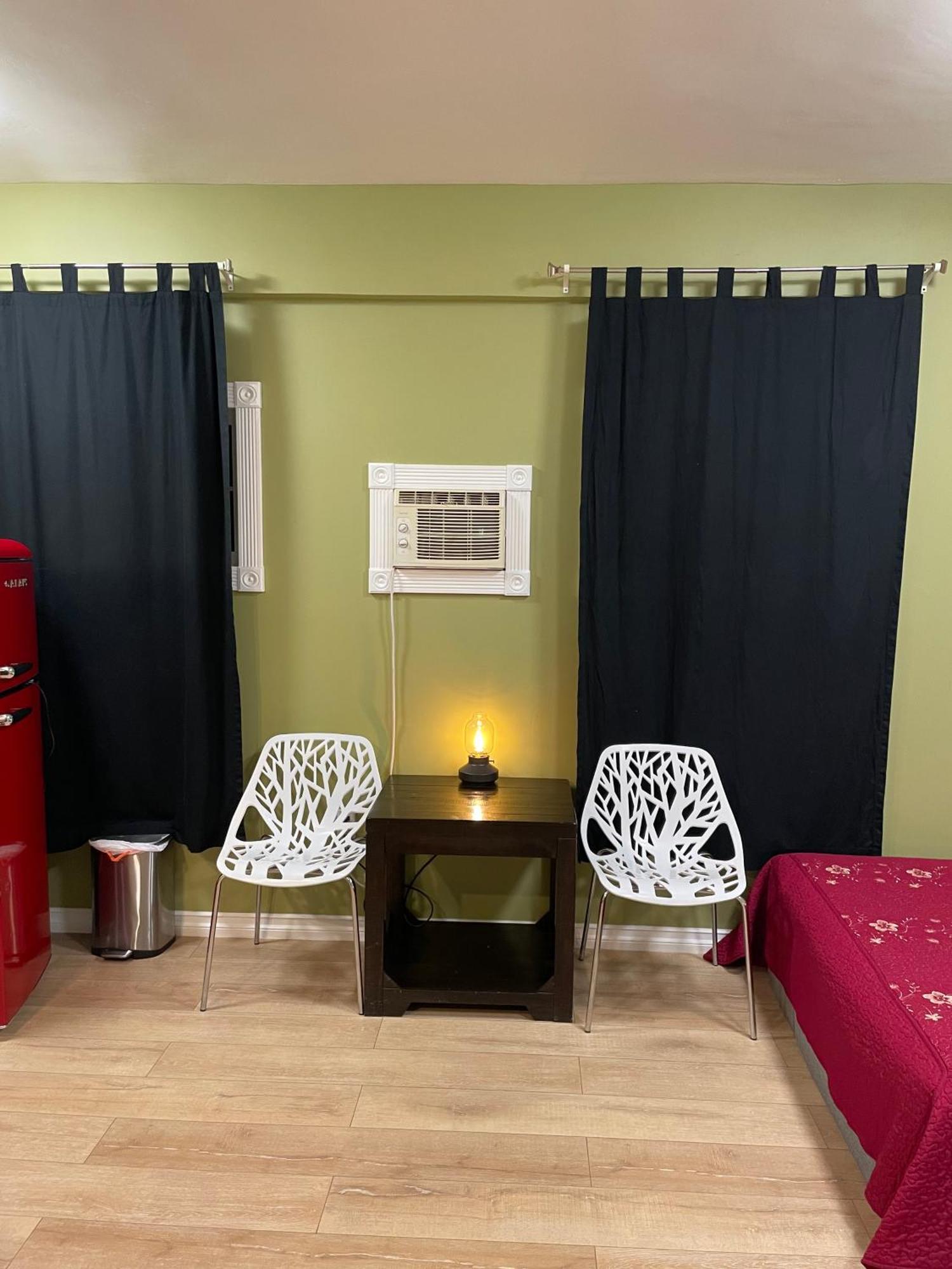 Private Room W/ Private Full Bathroom & Wifi & Ac & Shared Kitchen In Los Angeles Exterior foto
